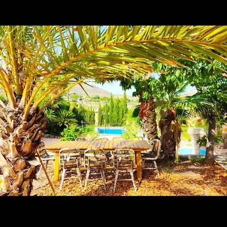 Casa Verana فيلة لقنت